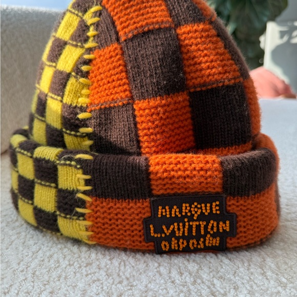 Louis Vuitton Orange and Brown Knit Beanie - Picture 2 of 8